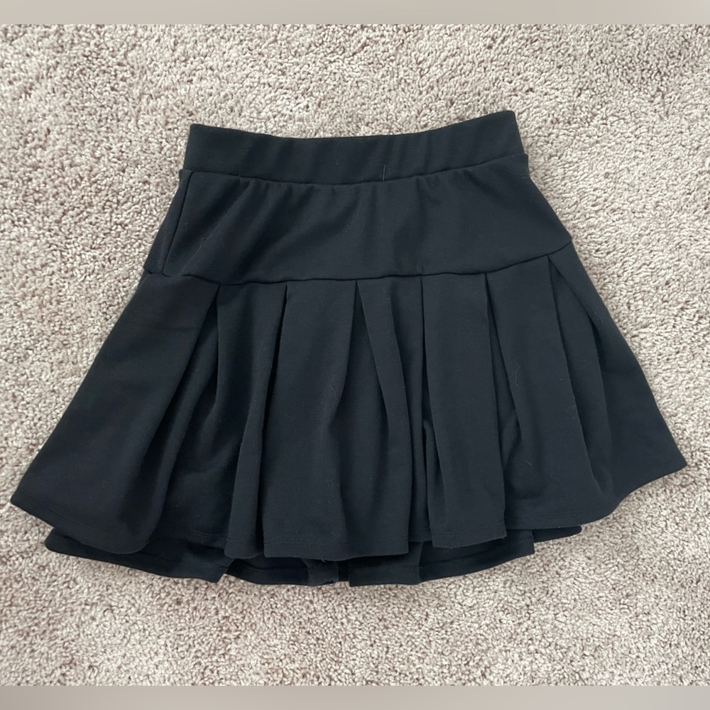 Derek Heart Black Pleated Mini Skirt